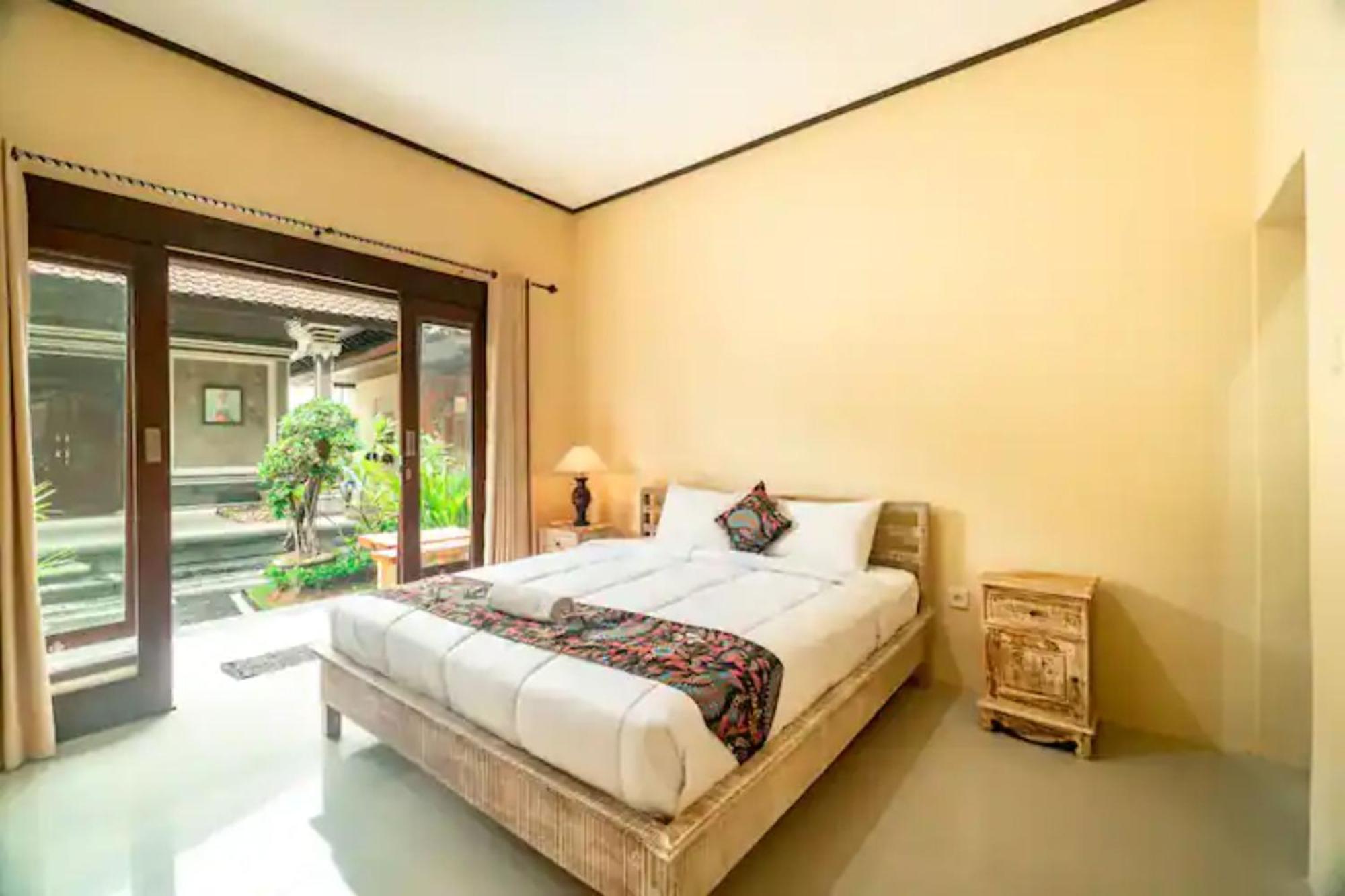 Pondok Lulik Homestay Canggu Εξωτερικό φωτογραφία